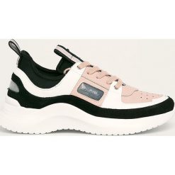 Calvin Klein - Buty. Różowe buty sportowe damskie Calvin Klein, bez wzorów, ze skóry, sportowe. W wyprzedaży za 429,90 zł.