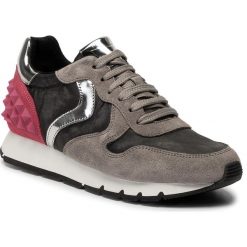 Sneakersy VOILE BLANCHE - Julia Studs 0012014335.01.1B43 Grigio/Fuxia. Szare półbuty damskie Voile Blanche, z zamszu. W wyprzedaży za 679,00 zł.