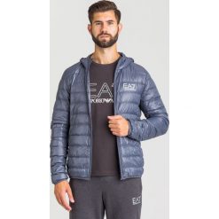 KURTKA EA7 EMPORIO ARMANI. Szare płaszcze męskie EA7 Emporio Armani, m, z nadrukiem, z puchu, bez kaptura. Za 699,00 zł.