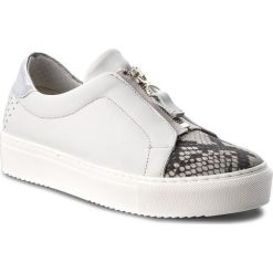 Sneakersy TAMARIS - 1-24724-30 White Comb 197. Półbuty damskie Tamaris. W wyprzedaży za 199,00 zł.