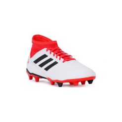 Buty do piłki nożnej adidas PREDATOR 18.3 FG. Czarne halówki męskie marki Adidas, ze skóry, do piłki nożnej. Za 298,29 zł.