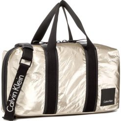 Torebki klasyczne damskie: Torba CALVIN KLEIN BLACK LABEL – Fluid Duffle Metalic K60K604045 617