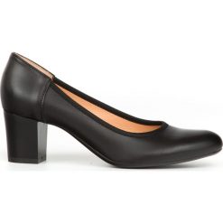 Czółenka na 5 cm słupku - skóra naturalna - model 1252 - kolor czarny. Czarne czółenka damskie Zapato, bez wzorów, ze skóry, bez obcasa, na słupku. Za 319,00 zł.