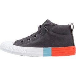 Converse CHUCK TAYLOR ALL STAR STREET MID Tenisówki i Trampki wysokie almost black/bright poppy. Czarne trampki dziewczęce Converse, z materiału. Za 209,00 zł.