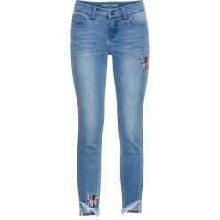 Dżinsy Skinny z haftem, w krótszej długości bonprix niebieski bleached. Niebieskie jeansy damskie skinny marki House, z jeansu. Za 129,99 zł.