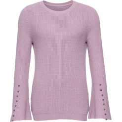 Sweter dzianinowy z rozkloszowanymi rękawami bonprix stary dymny różowy. Fioletowe swetry klasyczne damskie marki DOMYOS, l, z bawełny. Za 99,99 zł.