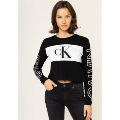 Bluzka Calvin Klein Jeans J20J213125. Bluzki damskie Calvin Klein Jeans, l, bez wzorów, z bawełny, bez kołnierzyka, bez rękawów. W wyprzedaży za 179,00 zł.