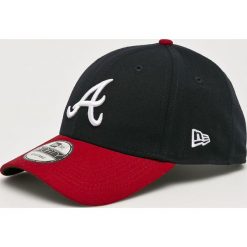 New Era - Czapka. Niebieskie czapki męskie New Era, bez wzorów, z poliesteru. W wyprzedaży za 89,90 zł.