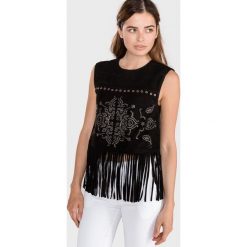 TWINSET Top Czarny. Czarne podkoszulki damskie Twinset, xs, z aplikacjami, ze skóry, bez kołnierzyka. Za 1432,95 zł.