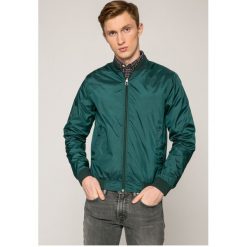 Produkt by Jack & Jones - Kurtka bomber. Zielone płaszcze męskie PRODUKT by Jack & Jones, xl, bez wzorów, z poliesteru, krótkie, bez kaptura. W wyprzedaży za 79,90 zł.