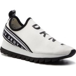 Sneakersy DKNY - Abbi K1966559 White. Białe półbuty damskie DKNY, ze skóry ekologicznej. Za 599,00 zł.