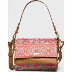 Desigual - Torebka. Czerwone torebki klasyczne damskie Desigual, w paski, z poliesteru, casualowe, na ramię, średnie, bez dodatków. Za 299,90 zł.