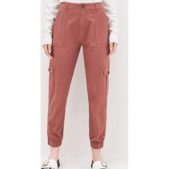 Spodnie cargo - Khaki. Brązowe spodnie damskie House, s. Za 89,99 zł.