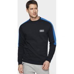 Bluza męska. Bluzy męskie m, bez wzorów, z dzianiny, bez kołnierzyka, bez rękawów, bez kaptura. Za 129,99 zł.