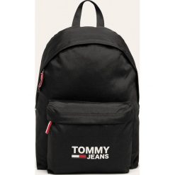 Tommy Jeans - Plecak. Różowe plecaki damskie Tommy Jeans, z nadrukiem, z poliesteru. Za 299,90 zł.