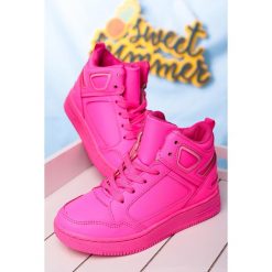 Różowe buty sportowe sznurowane casu c917. Różowe buty dziewczęce sportowe Casu, bez wzorów, na sznurówki. Za 59,99 zł.