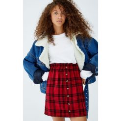 Minispódniczka paperbag w kratkę. Zielone spódniczki damskie Pull&Bear, w kratkę. Za 59,90 zł.