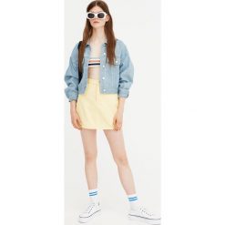 Kurtki damskie: Luźna kurtka jeansowa w prążki