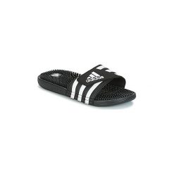 Klapki adidas ADISSAGE SYNTHETIC. Czarne klapki damskie Adidas, bez wzorów. Za 103,20 zł.