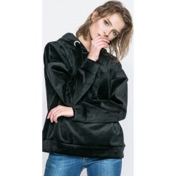 Only - Bluza Isabel. Czarne bluzy rozpinane damskie ONLY, l, z elastanu, z kapturem. W wyprzedaży za 89,90 zł.