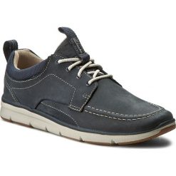 Półbuty CLARKS - Orson Bay 261236207 Navy Nubuck. Niebieskie półbuty męskie Clarks, na co dzień, bez wzorów, ze skóry, klasyczne, bez zapięcia. W wyprzedaży za 369,00 zł.