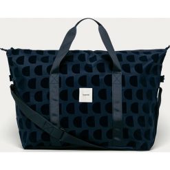 Desigual Sport - Torba. Czarne torebki damskie sportowe Desigual Sport, w paski, z poliesteru, sportowe, na ramię, bez dodatków. Za 259,90 zł.