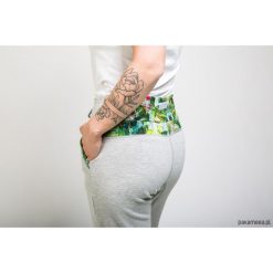 Spodnie dresowe damskie Jungle Classic - szare. Szare spodnie damskie Pakamera, bez wzorów, z dresówki. Za 179,00 zł.