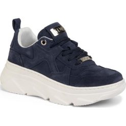 Sneakersy GOE - FF2N3014 Navy. Niebieskie półbuty damskie GOE, bez wzorów, z zamszu, bez obcasa, na płaskiej podeszwie, bez zapięcia. Za 399,00 zł.