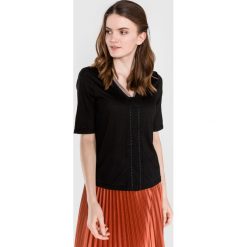 Vero Moda Pina Koszulka Czarny. Czarne koszulki damskie Vero Moda, s, w koronkowe wzory, z poliesteru, bez kołnierzyka, z krótkim rękawem. Za 131,95 zł.