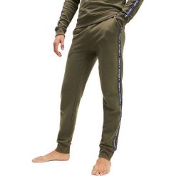 Tommy Hilfiger Spodnie dresowe UM0UM00706 -307 Olive Night (rozmiar M). Zielone jeansy męskie TOMMY HILFIGER, m, bez wzorów. W wyprzedaży za 235,00 zł.