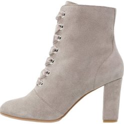 Buty damskie: mint&berry Botki sznurowane grey