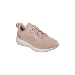 Buty Skechers BOBS SQUAD TOTAL GLAM. Różowe trampki i tenisówki damskie marki Skechers, bez wzorów, bez zapięcia. Za 229,70 zł.