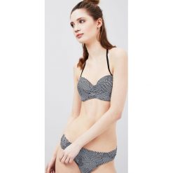 Dół od bikini. Czarne stroje kąpielowe damskie Moodo, l. Za 9,99 zł.