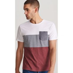 T-shirt z kieszenią - Bordowy. Czerwone t-shirty męskie Reserved, s, bez wzorów, bez kołnierzyka. Za 49,99 zł.
