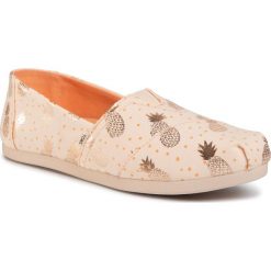 Półbuty TOMS - Classic 10015062 Rose Gold. Brązowe półbuty damskie Toms, na co dzień, bez wzorów, z tworzywa sztucznego, bez obcasa, na płaskiej podeszwie, bez zapięcia. Za 229,00 zł.