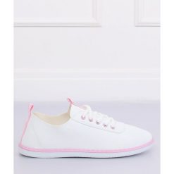 Białe Tenisówki damskie biało-różowe XJ-2918 Pink. Białe trampki i tenisówki damskie ButyModne, bez wzorów, z tkaniny, na sznurówki. Za 69,00 zł.