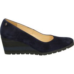 Czółenka - 1028 CAM BLU. Czarne czółenka zamszowe Venezia, na koturnie. Za 199,00 zł.