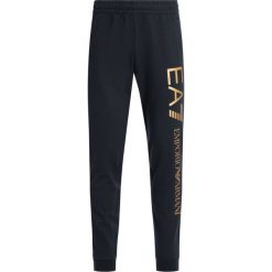 Spodnie dresowe EA7 Emporio Armani 8NPPC1 PJ05Z 1583. Niebieskie jeansy męskie EA7 Emporio Armani, m, bez wzorów. W wyprzedaży za 289,00 zł.