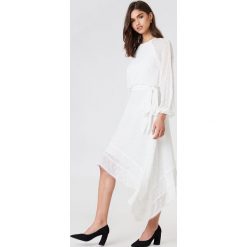 Długie sukienki: Keepsake Sukienka Hideaway LS - White