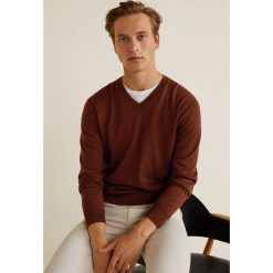 Mango Man - Sweter Willyv. Pomarańczowe swetry klasyczne męskie marki Mango Man, s, z wełny. W wyprzedaży za 69,90 zł.