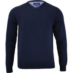 Ciemny Granat Sweter Męski w Serek - 100% BAWEŁNA - Adriano Guinari SWADGAW16CIEMGRANAT. Niebieskie swetry męskie Adriano Guinari, m, bez wzorów, z bawełny, klasyczne, z dekoltem w serek, bez kaptura. Za 99,00 zł.