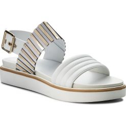 Sandały BALDININI - 899260P13ZDOME9000 Bianco. Białe klapki damskie marki Baldinini, z aplikacjami, ze skóry, bez obcasa. W wyprzedaży za 939,00 zł.