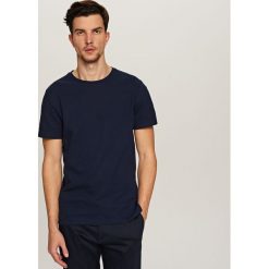 T-shirty męskie: T-shirt z wyrazistą strukturą – Granatowy