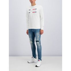 Bluza TOMMY HILFIGER Wcc Light MW0MW11603. Białe bluzy męskie TOMMY HILFIGER, xl, bez wzorów, bez kołnierzyka, bez rękawów, bez kaptura. W wyprzedaży za 239,00 zł.