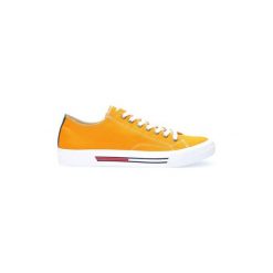 Buty Tommy Hilfiger EM0EM00290 CLASSIC. Żółte trampki męskie TOMMY HILFIGER, bez wzorów, bez zapięcia. Za 244,01 zł.