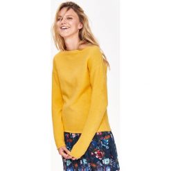 Sweter z dekoltem w łódkę. Żółte swetry damskie Top Secret, na zimę, bez wzorów, z długim rękawem, długie, bez kaptura. W wyprzedaży za 39,99 zł.