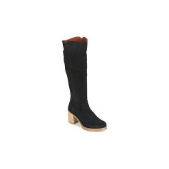 Kozaki Casual Attitude HAPI. Czarne kozaki damskie marki Casual Attitude, na co dzień, casualowe, bez obcasa, bez zapięcia. Za 328,30 zł.