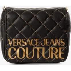 Versace Jeans - Damska torebka na ramię, czarny. Czarne torebki klasyczne damskie Versace Jeans, w paski, z jeansu, eleganckie, na ramię, pikowane, bez dodatków. Za 649,95 zł.