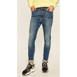 Tommy Jeans - Jeansy Simon. Niebieskie jeansy męskie Tommy Jeans, m, bez wzorów. Za 449,90 zł.
