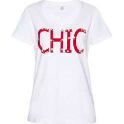 Shirt z perełkami bonprix biały. Białe koszulki damskie bonprix, z napisami, bez kołnierzyka, bez rękawów. Za 34,99 zł.